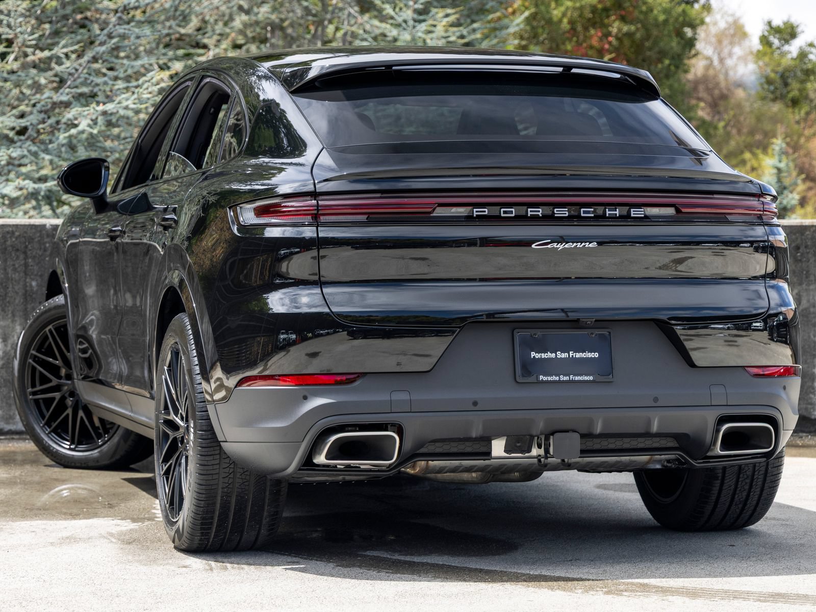 New 2026 Porsche Cayenne Coupe AWD/4WD image 3
