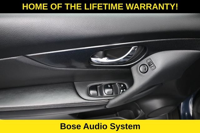 Used 2016 Nissan Rogue SL AWD/4WD image 13