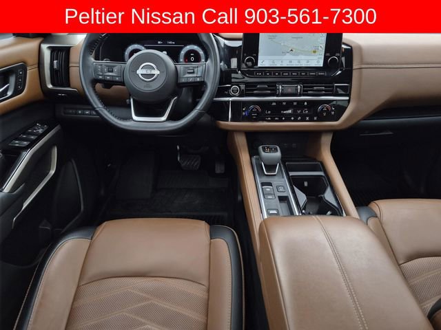 Used 2024 Nissan Pathfinder Platinum image 28