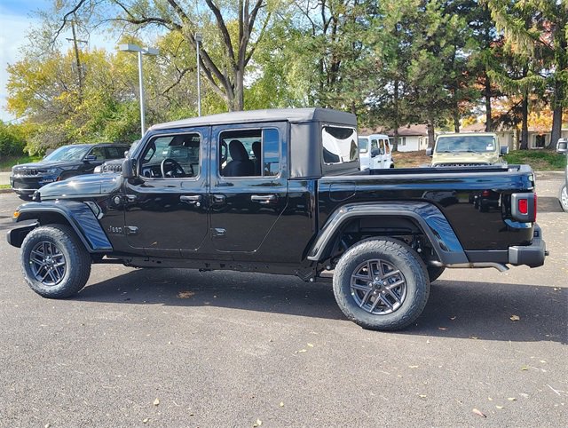 New 2026 Jeep Gladiator Sport image 10