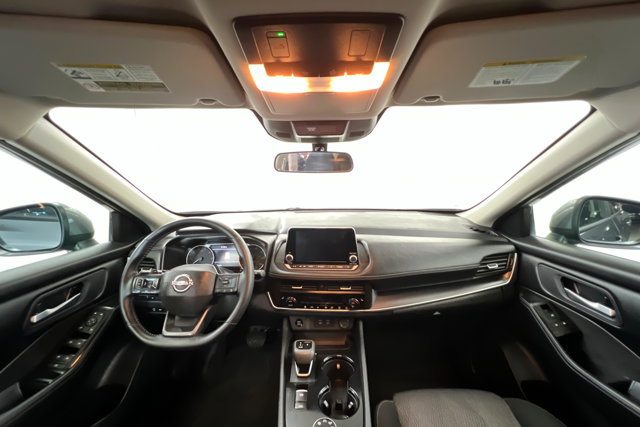 Used 2026 Nissan Rogue SV w/ Cold Weather Package AWD/4WD image 9