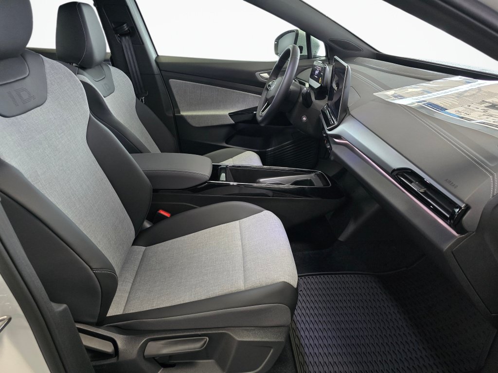 New 2026 Volkswagen ID.4 Pro AWD/4WD image 28