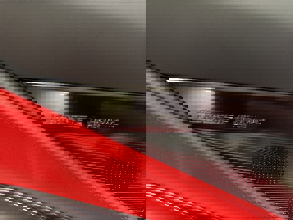 Used 2025 Chevrolet Corvette Stingray Premium Conv w/ Z51 Performance Package image 17