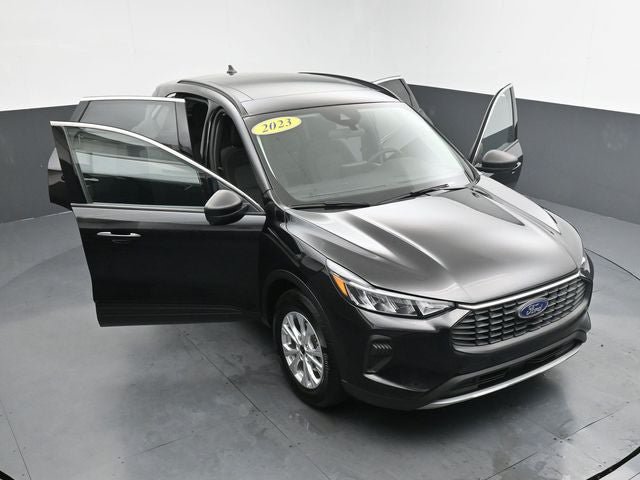 Used 2023 Ford Escape Active AWD/4WD image 35