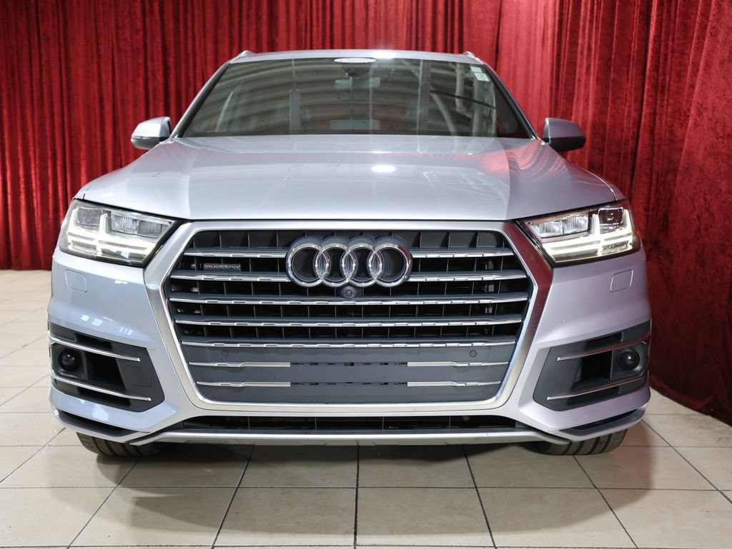 Used 2018 Audi Q7 3.0T Premium Plus w/ Premium Plus Package AWD/4WD image 9