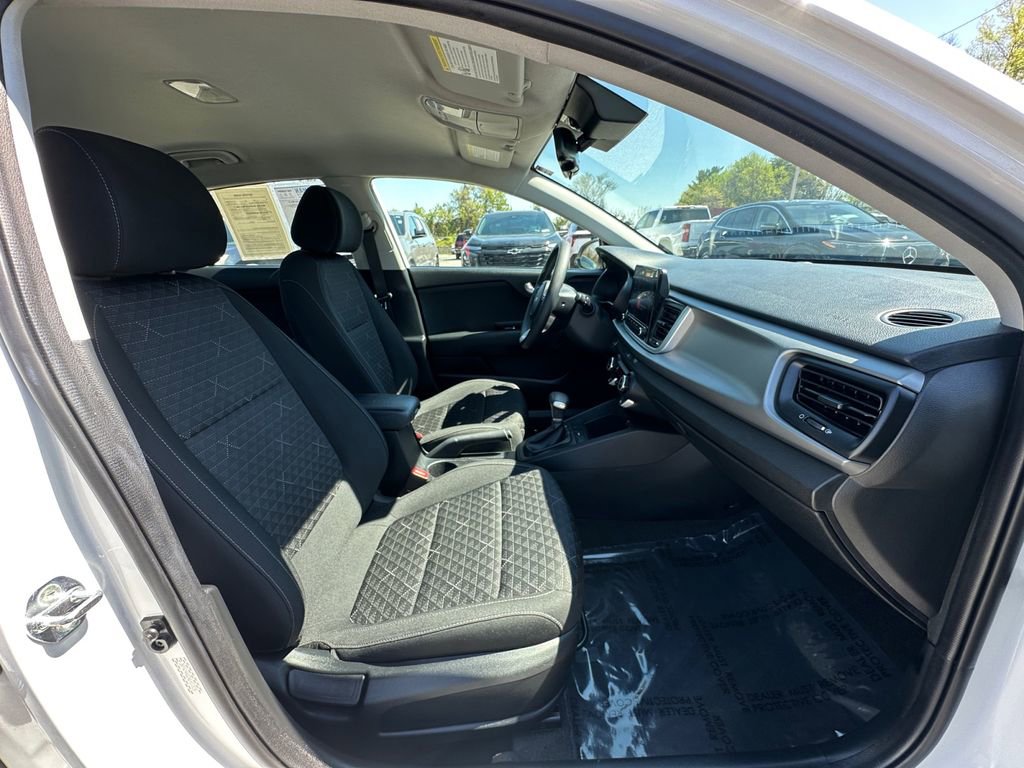 Used 2022 Kia Rio S w/ Technology Package image 28
