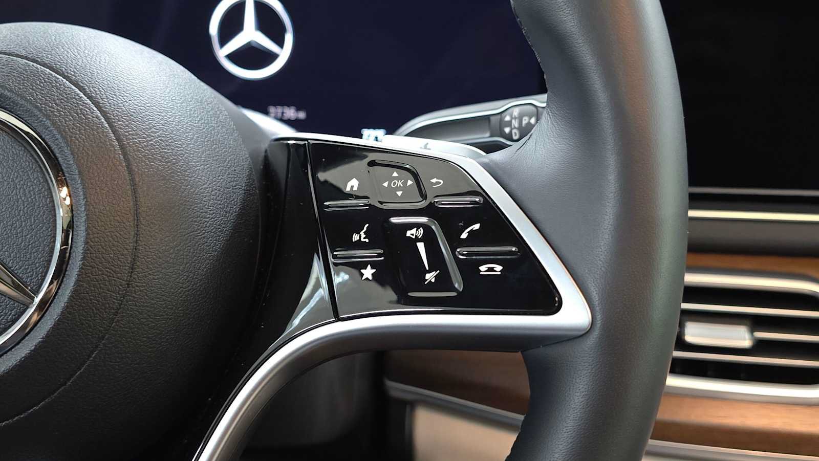 Certified 2026 Mercedes-Benz GLE 350 4MATIC image 27