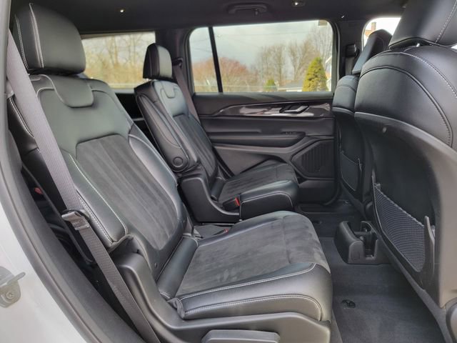 Certified 2023 Jeep Grand Cherokee L Laredo image 24