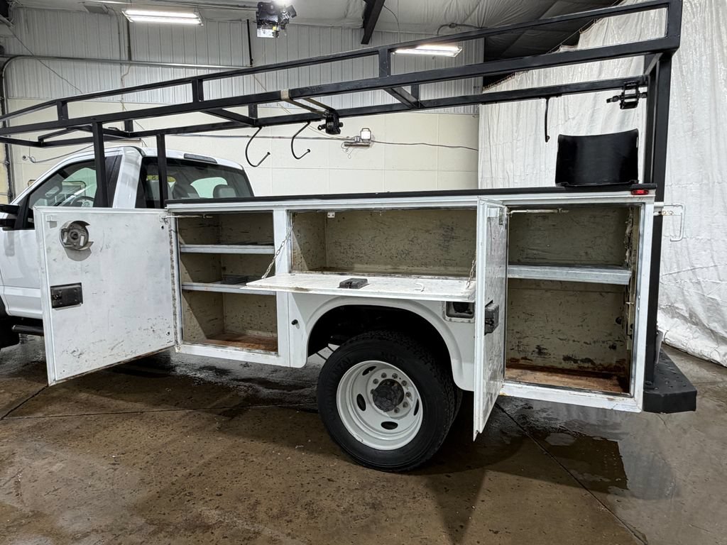 Used 2018 Ford F450 XL w/ Power Equipment Group RWD image 5