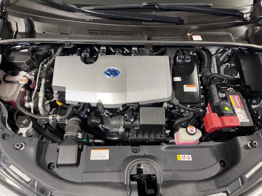 Certified 2021 Toyota Prius XLE w/ Carpet Mat Package (TMS) AWD/4WD image 9