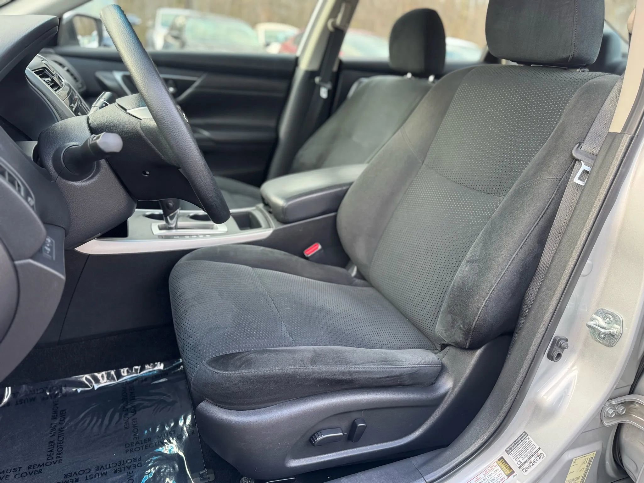 Used 2015 Nissan Altima 2.5 S w/ Power Driver Seat Package FWD image 13