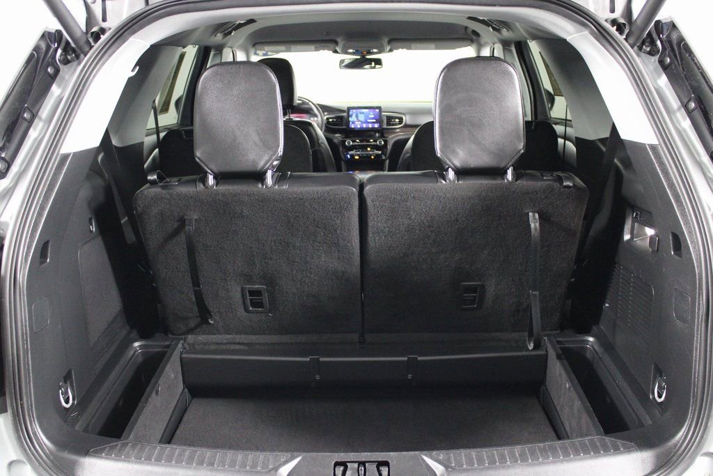 Used 2024 Ford Explorer Limited image 14