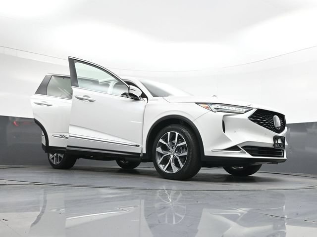 Used 2024 Acura MDX SH-AWD w/ Technology Package image 44