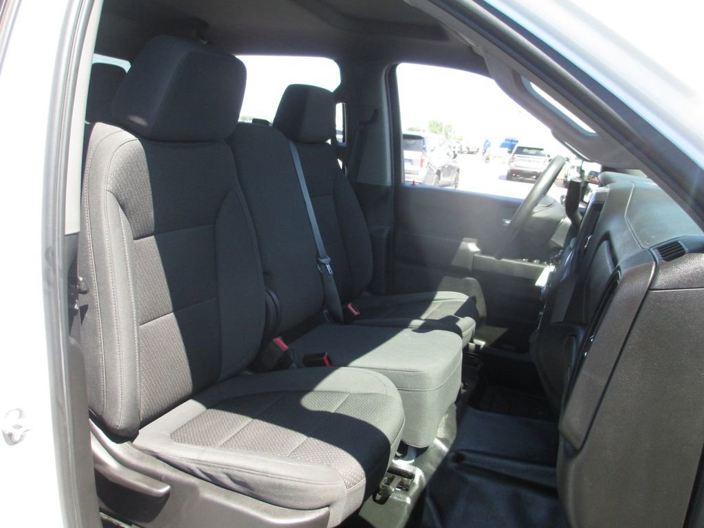 Used 2020 Chevrolet Silverado 3500 W/T w/ Gooseneck/5TH Wheel Package AWD/4WD image 22