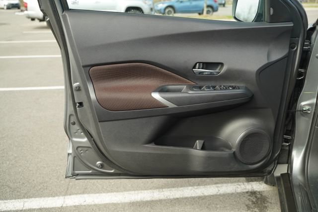 Used 2024 Nissan Kicks SR image 14