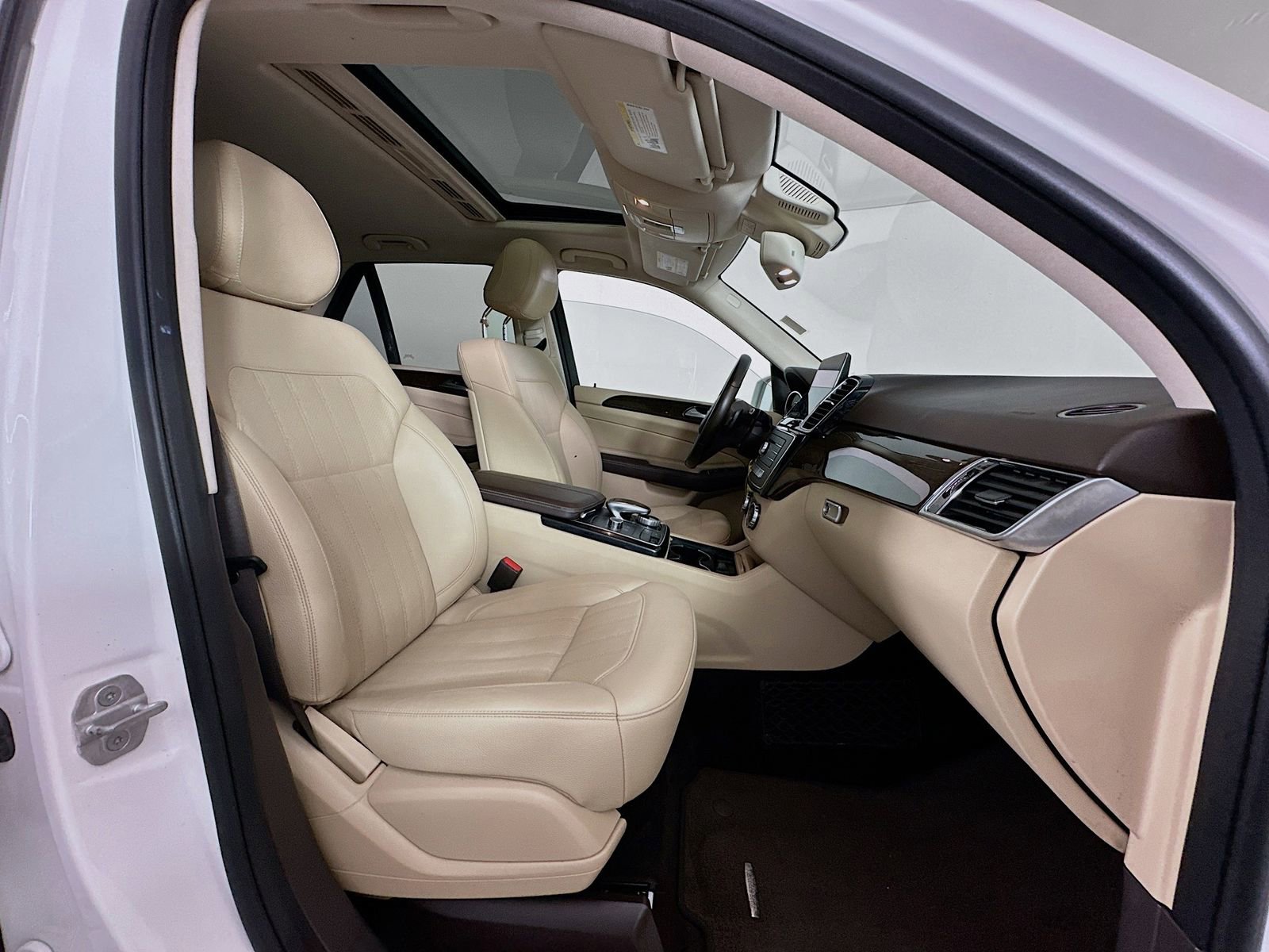 Used 2016 Mercedes-Benz GLE 350 4MATIC image 29