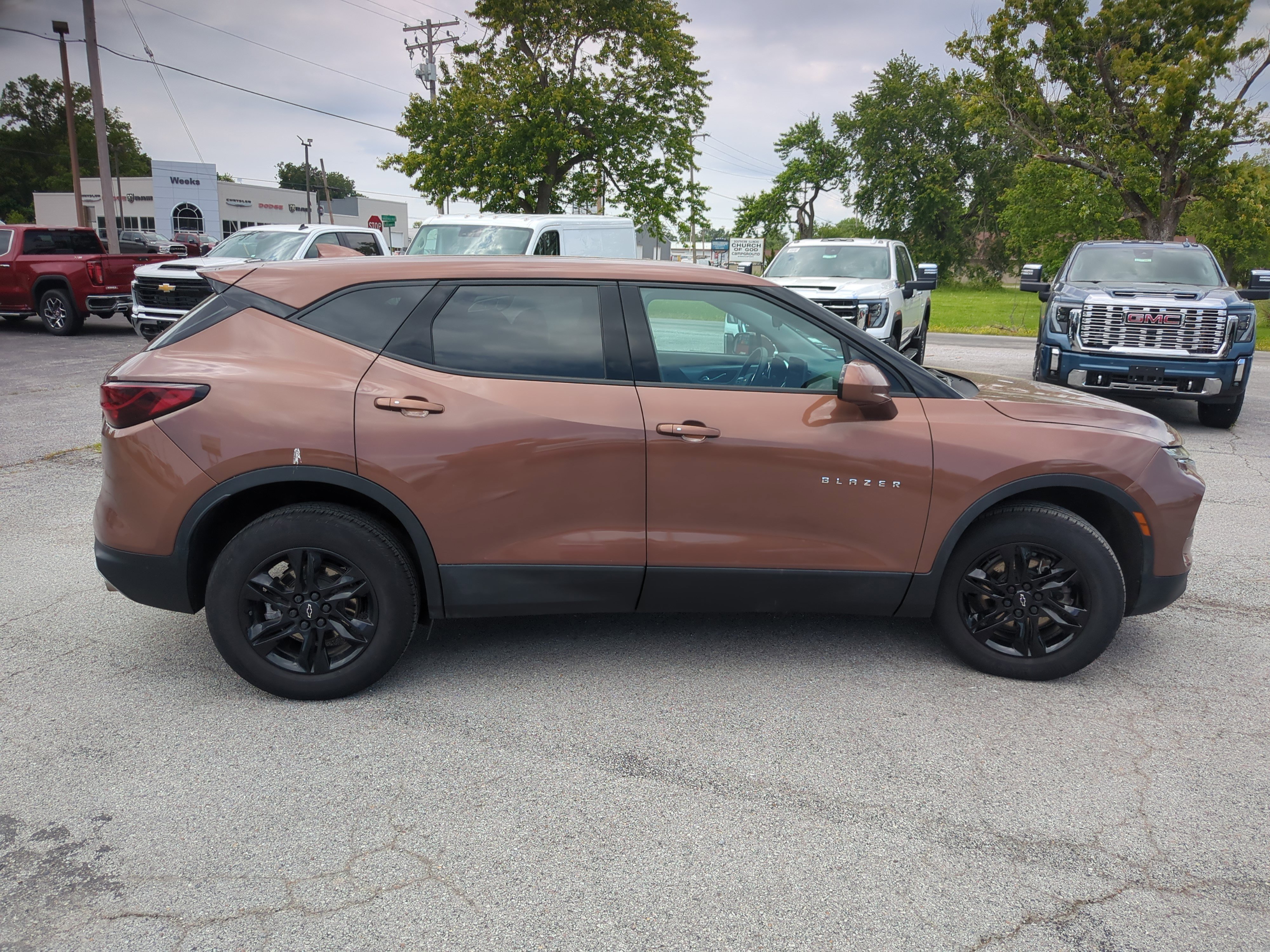Used 2023 Chevrolet Blazer LT w/ Driver Confidence Package FWD image 4