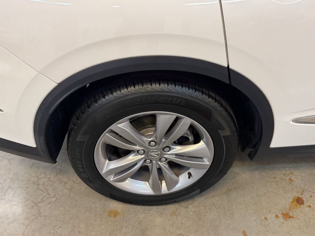 Certified 2023 Acura MDX SH-AWD image 14