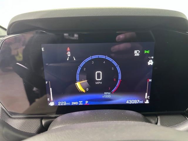 Used 2024 Chevrolet TrailBlazer RS w/ Convenience Package AWD/4WD image 25