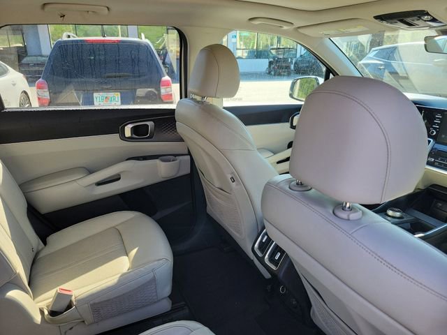 Used 2021 Kia Sorento EX FWD image 33
