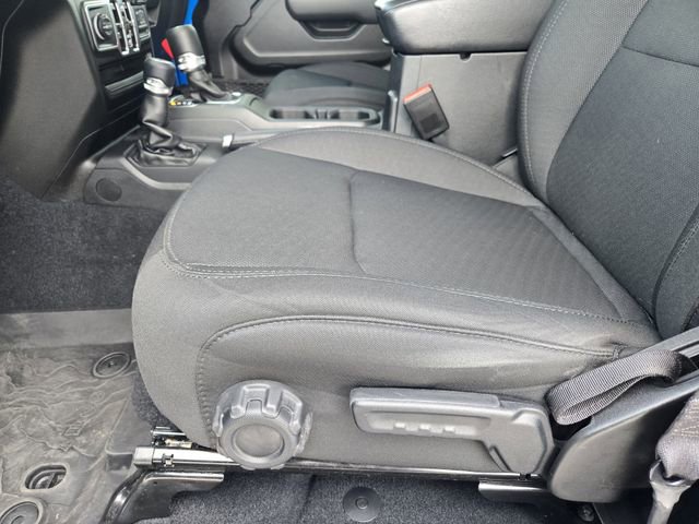 Used 2022 Jeep Gladiator Sport image 25