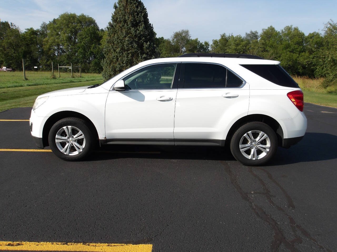 Used 2015 Chevrolet Equinox LT w/ Driver Convenience Package FWD image 10