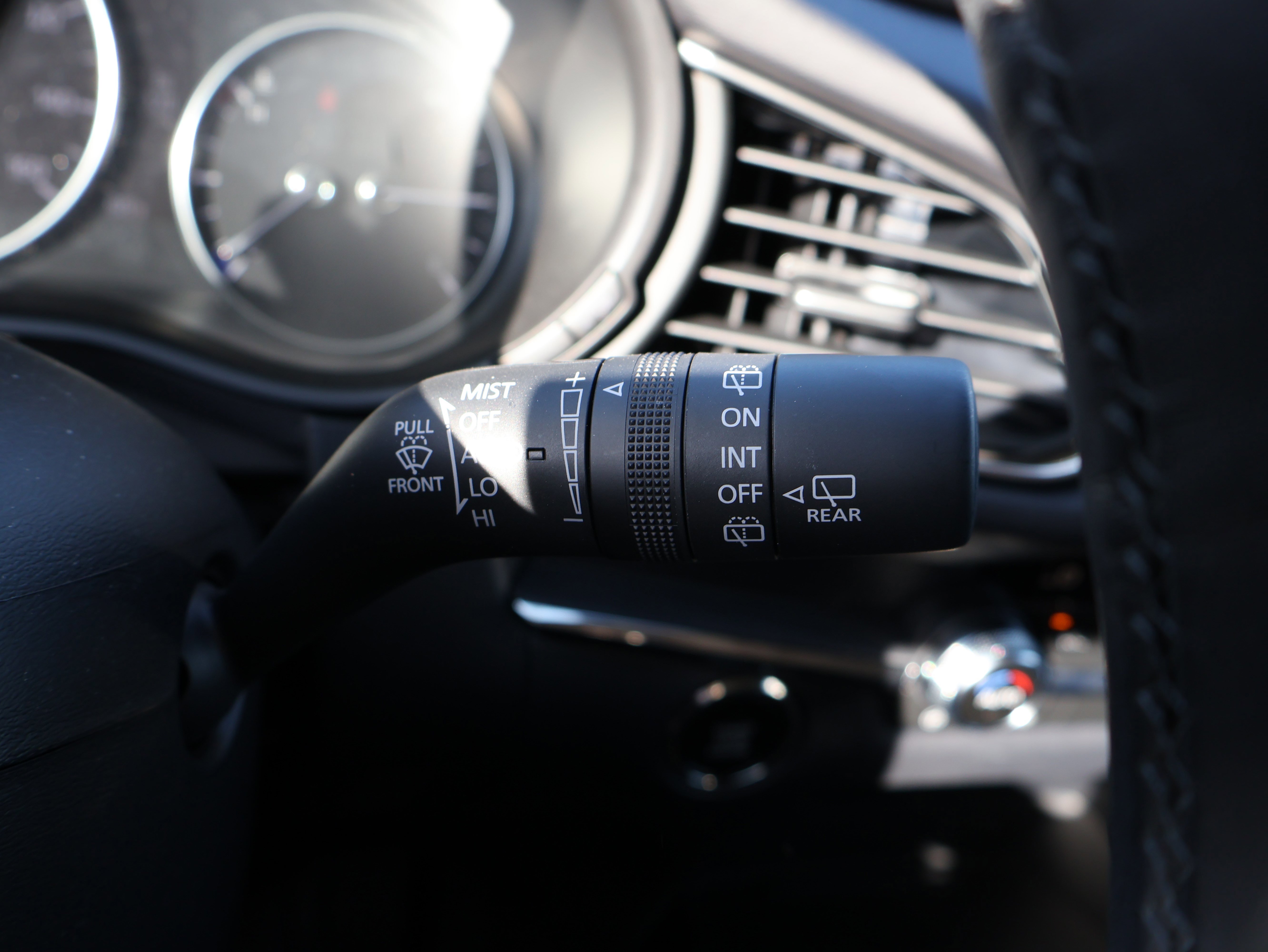 Certified 2025 MAZDA CX-30 2.5 Turbo w/ Premium Plus Pkg image 38