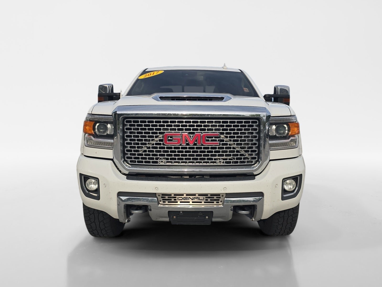 Used 2017 GMC Sierra 2500 Denali w/ Duramax Plus Package AWD/4WD image 8