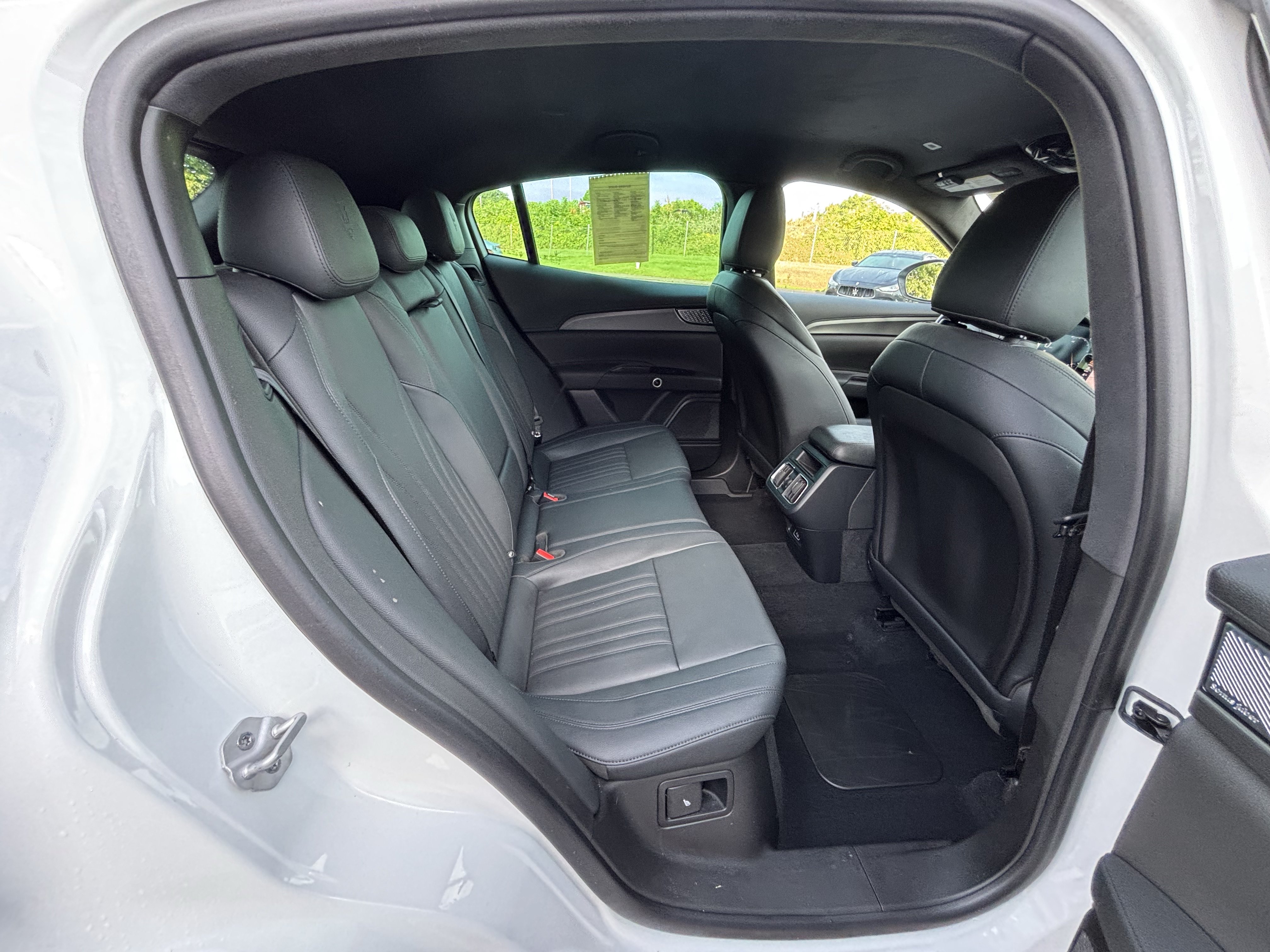 Used 2024 Maserati Grecale GT AWD/4WD image 46