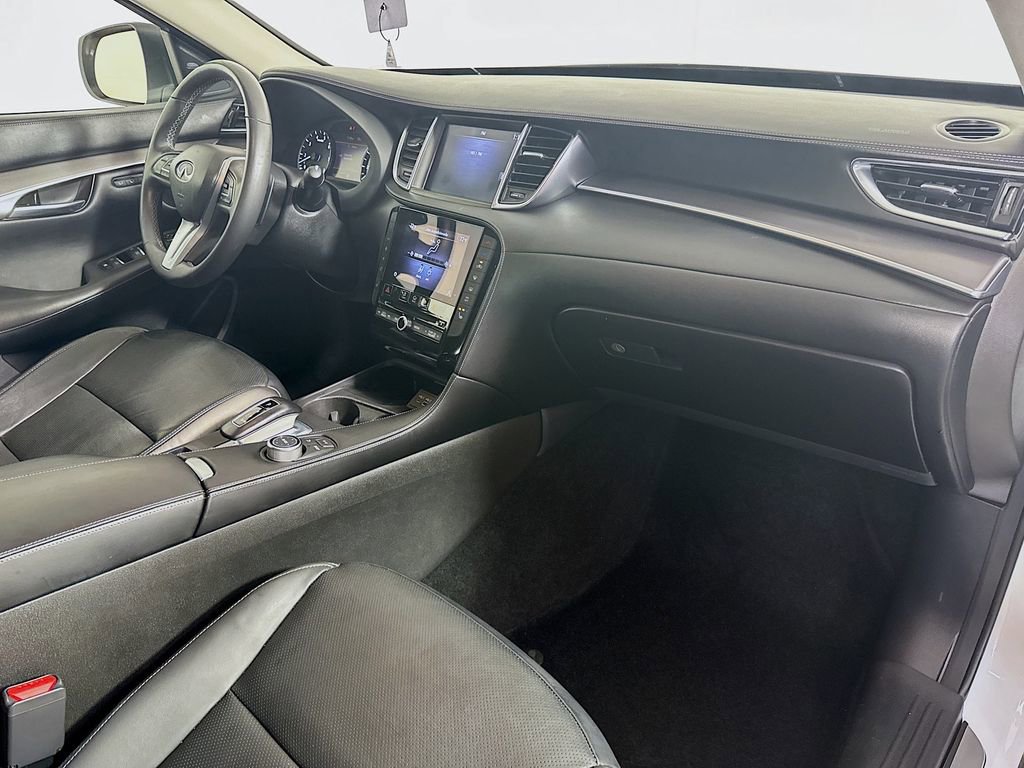 Certified 2023 INFINITI QX50 Luxe FWD image 37