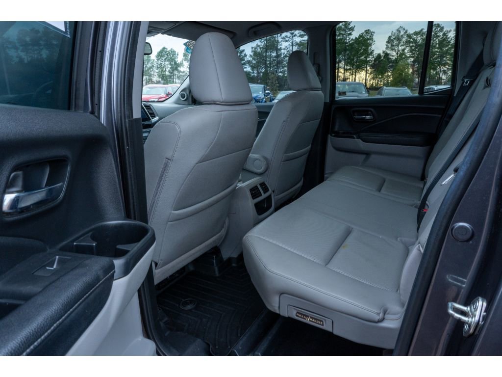 Used 2018 Honda Ridgeline RTL-T image 12