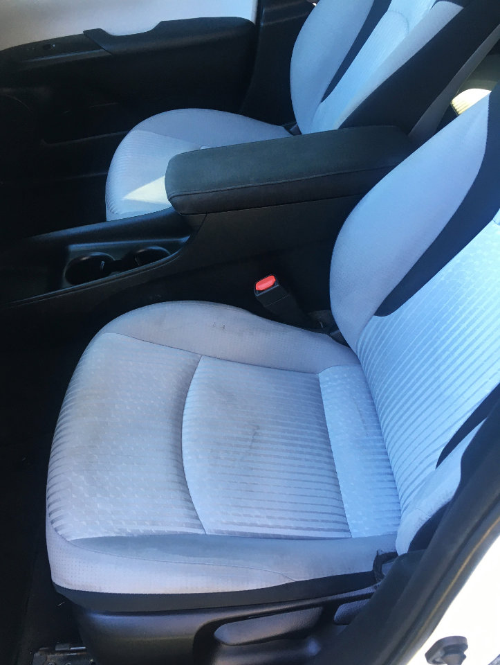 Used 2017 Toyota Prius Three Touring image 10