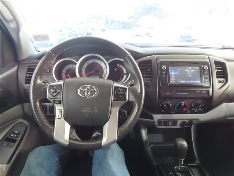 Used 2015 Toyota Tacoma PreRunner w/ Convenience Package RWD image 15
