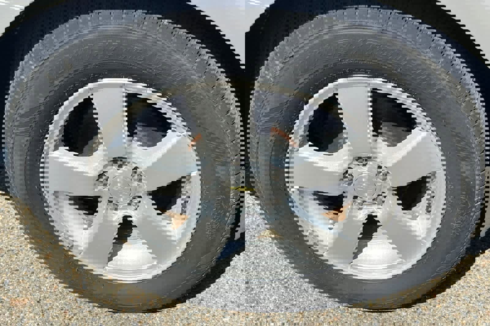 Used 2016 Chevrolet Cruze LT FWD image 17