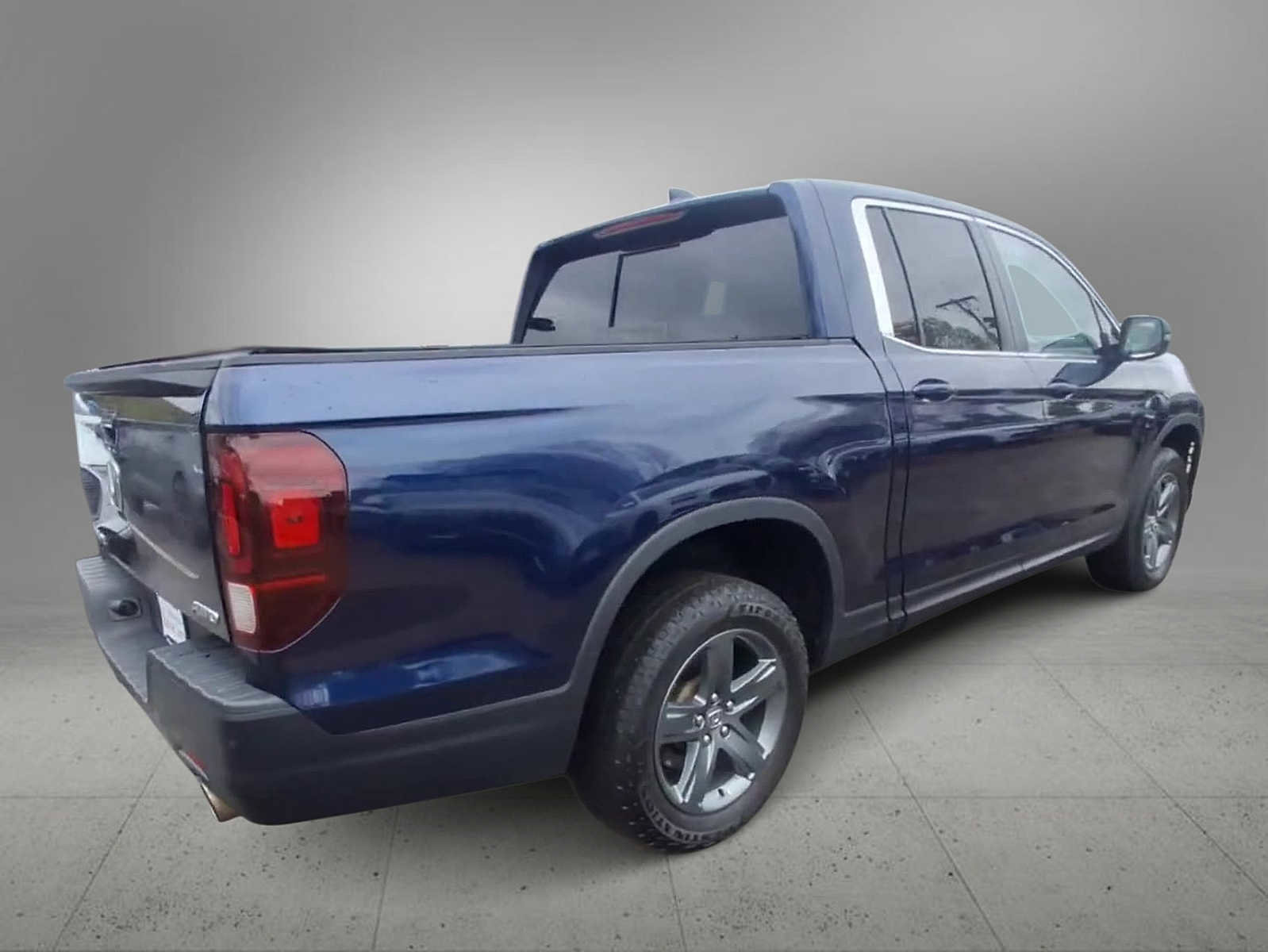 Used 2023 Honda Ridgeline RTL image 8