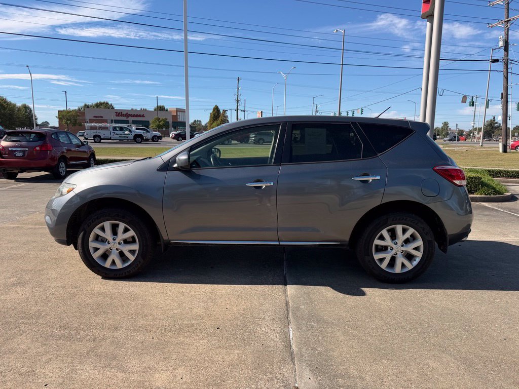Used 2014 Nissan Murano S FWD image 2
