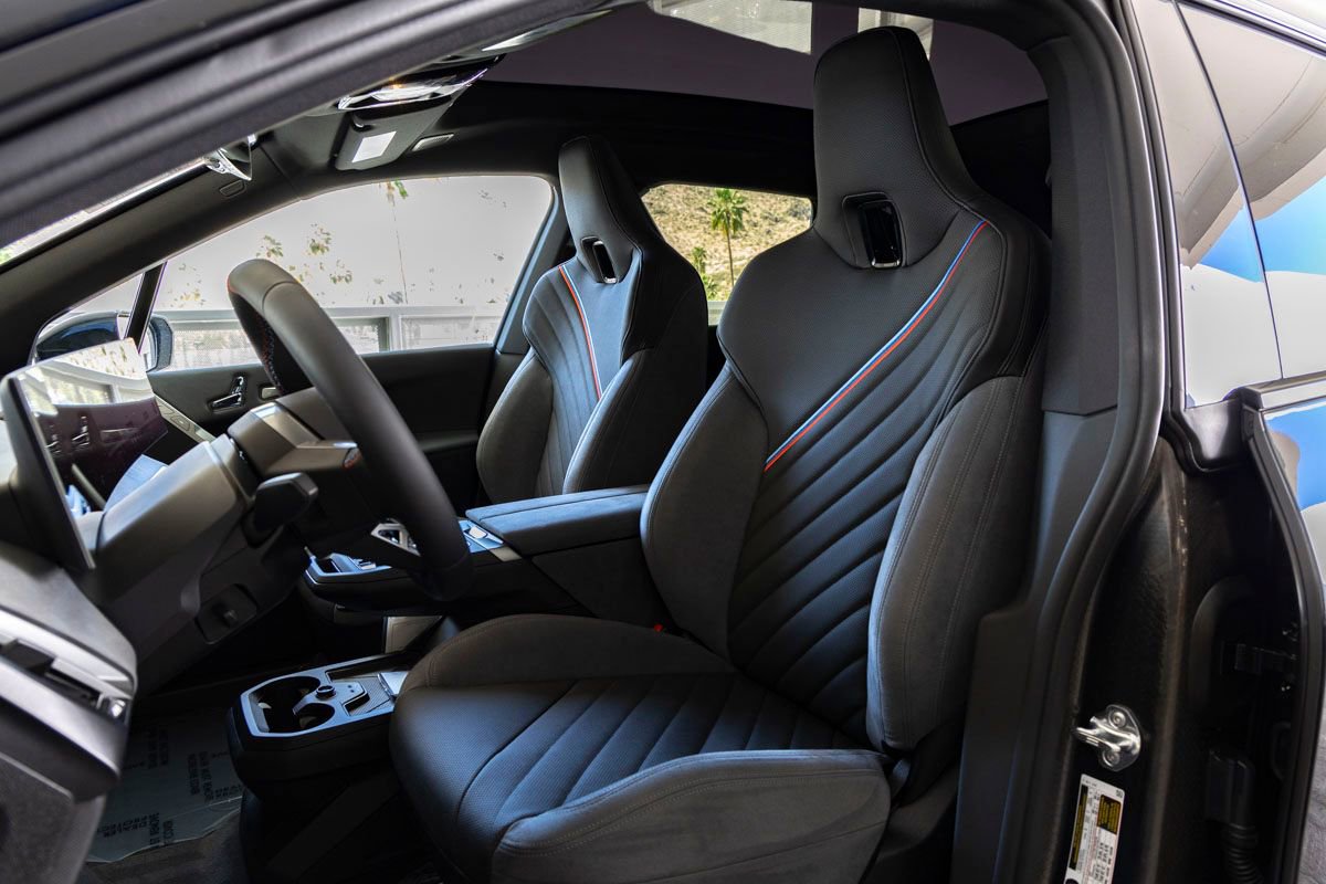 New 2026 BMW iX M70 image 20
