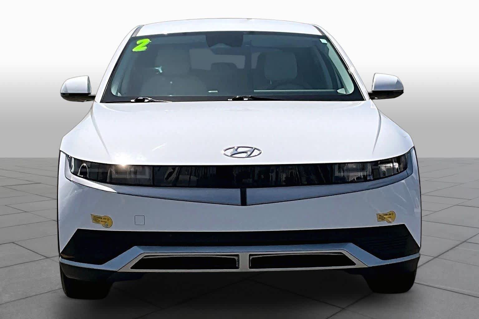 Used 2022 Hyundai Ioniq 5 SEL AWD/4WD image 3