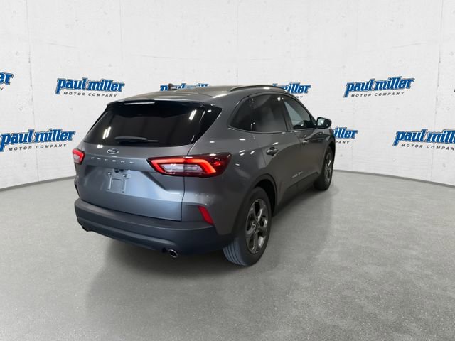 Used 2025 Ford Escape ST-Line FWD image 10