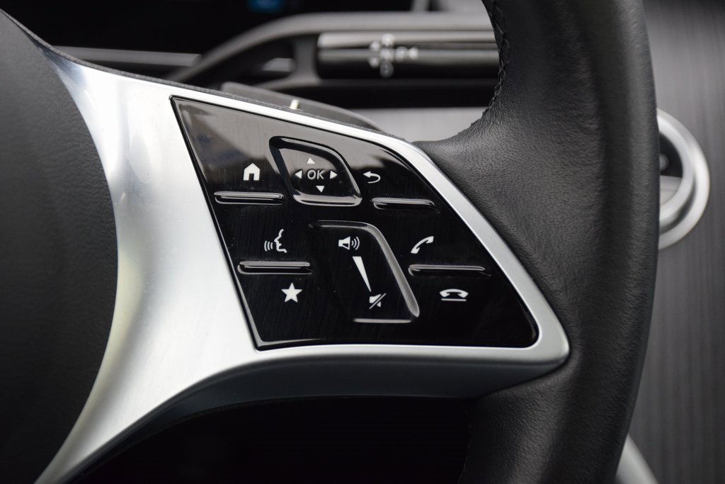 Certified 2025 Mercedes-Benz C 300 Sedan image 26