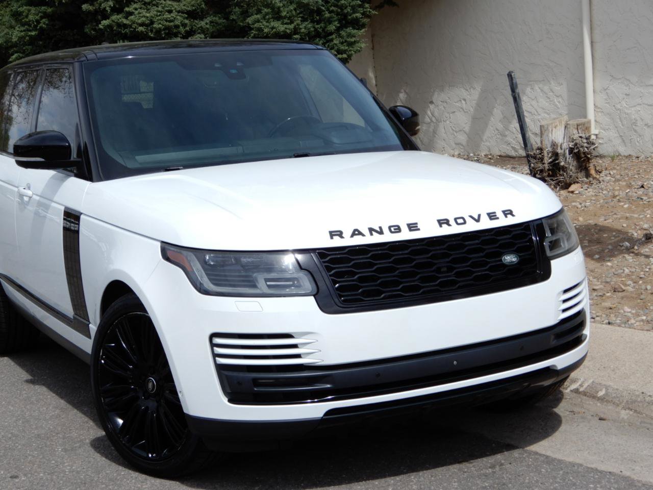 Used 2018 Land Rover Range Rover HSE AWD/4WD image 2