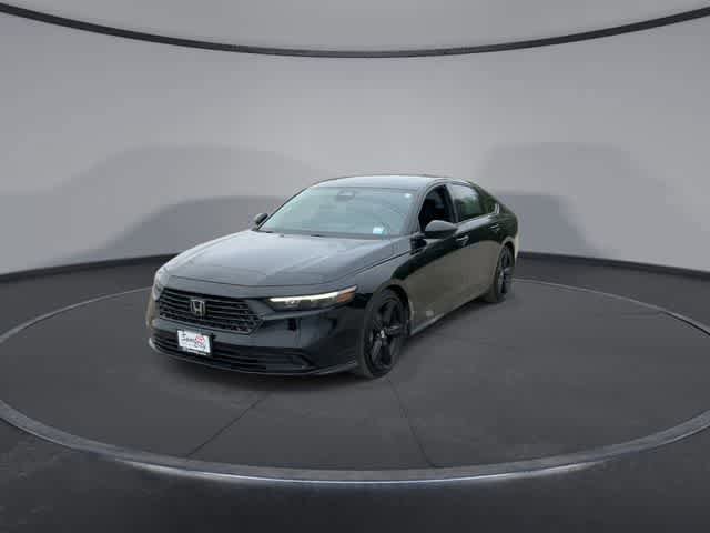 Used 2024 Honda Accord Sport image 4