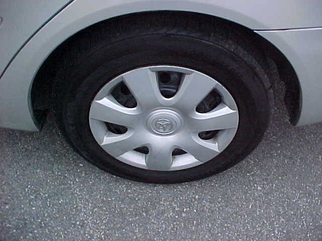 Used 2002 Toyota Camry LE FWD image 6