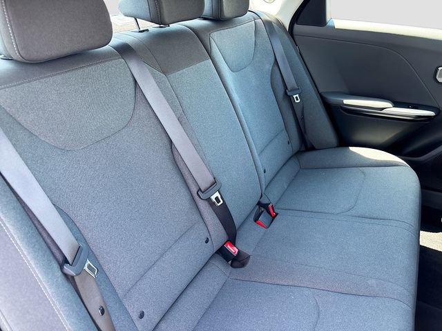 Used 2025 Kia K4 FWD image 25