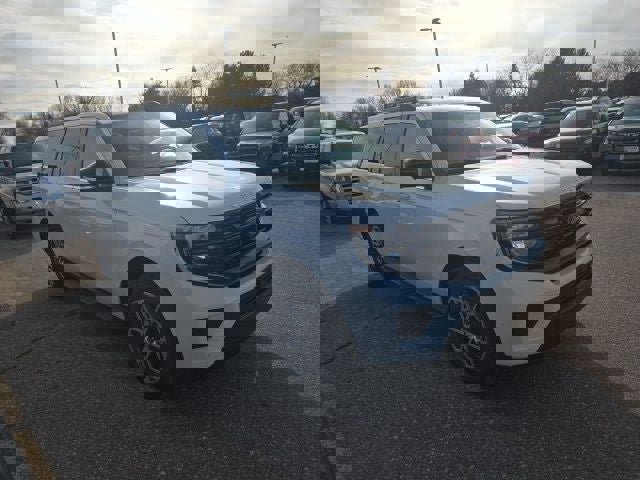 New 2026 Ford Expedition Max Active image 7