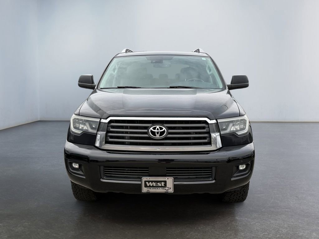 Used 2021 Toyota Sequoia SR5 w/ Premium Package AWD/4WD image 8