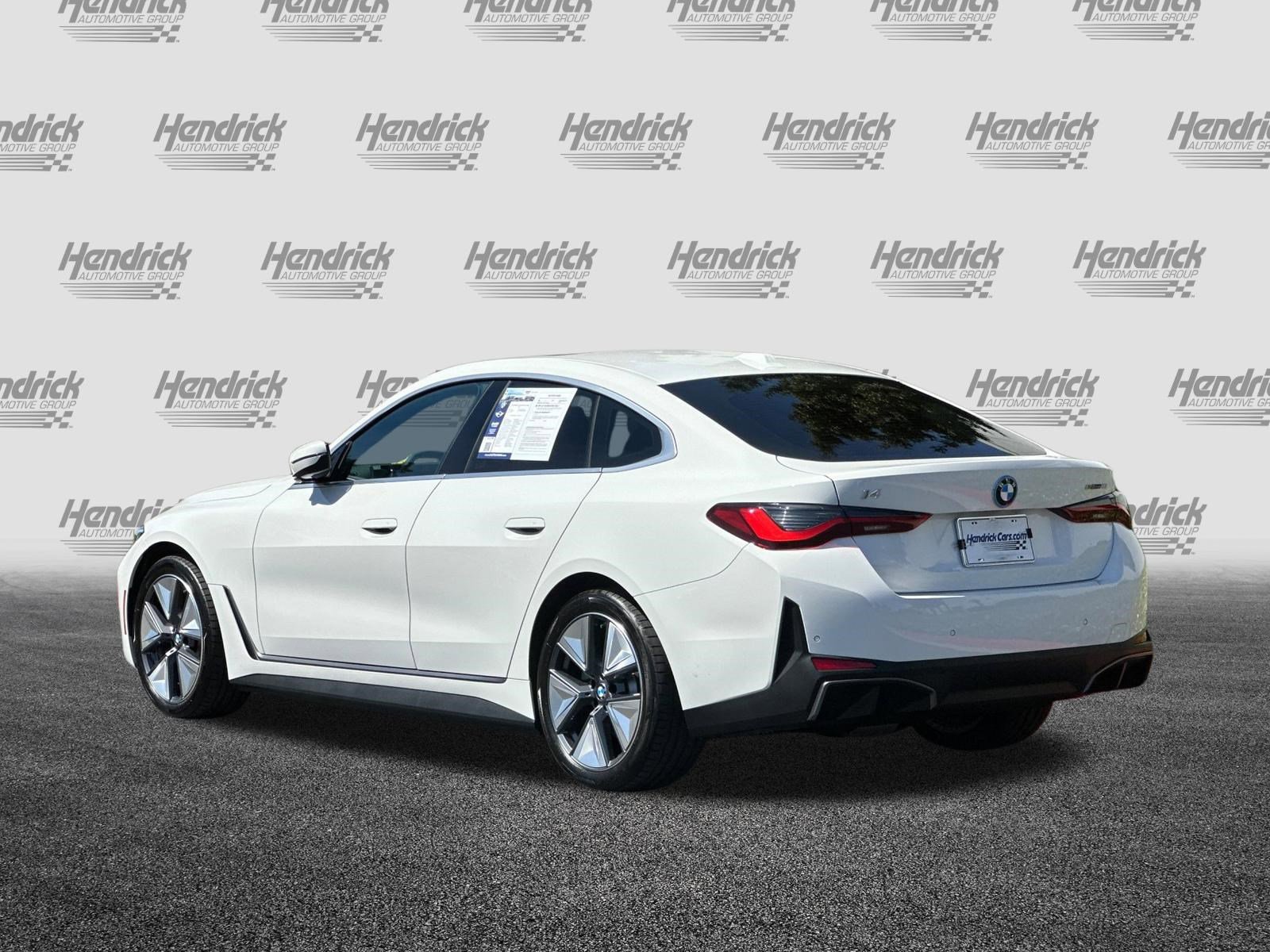 Used 2025 BMW i4 eDrive40 w/ Driving Assistance Package image 7