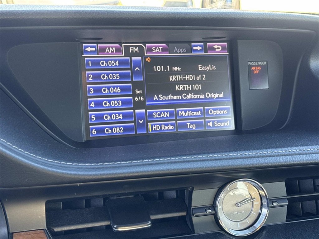 Used 2014 Lexus ES 300h image 10