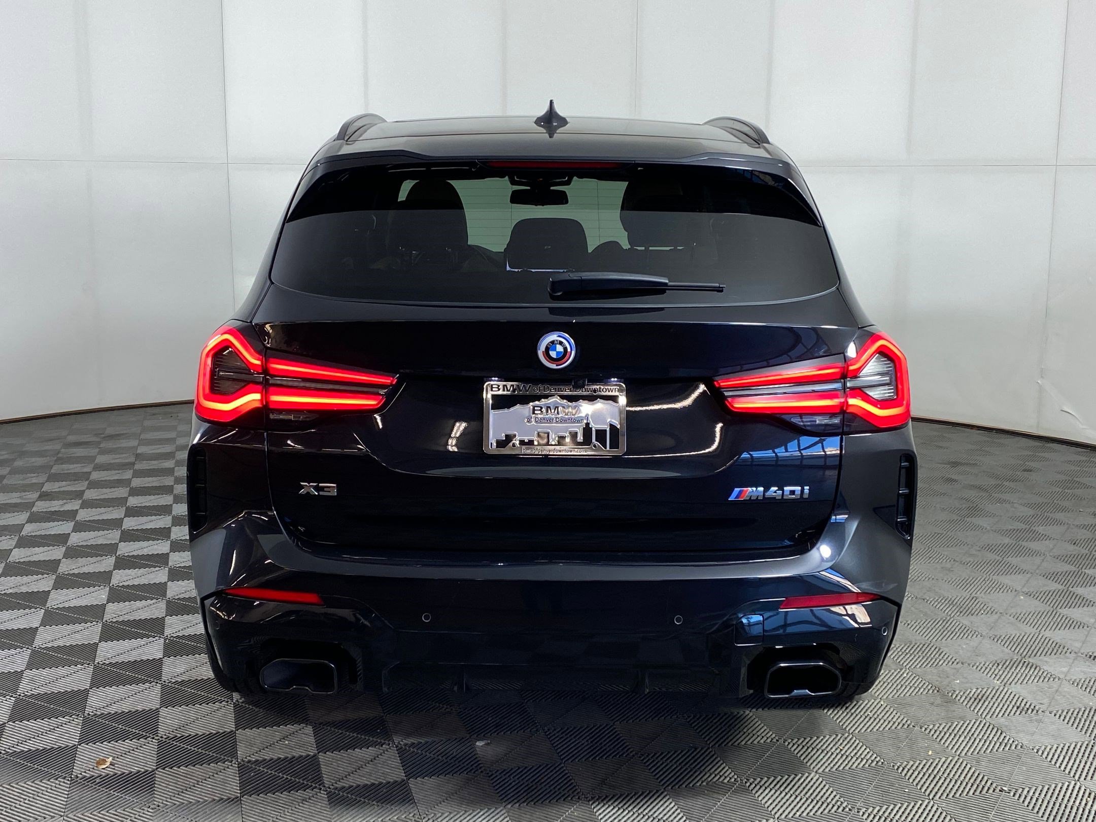 Certified 2023 BMW X3 M40i w/ Premium Package image 9
