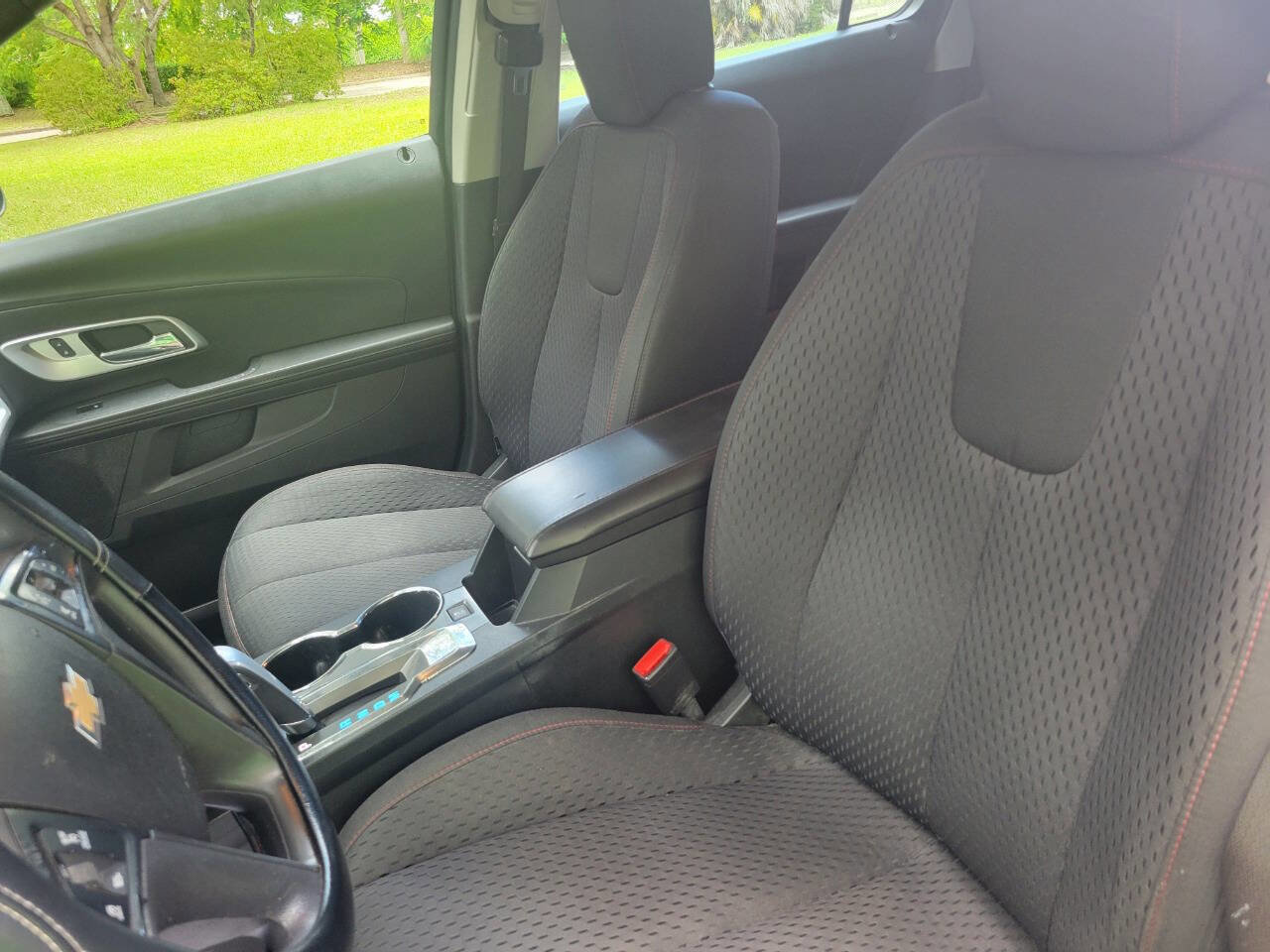 Used 2013 Chevrolet Equinox LS image 19